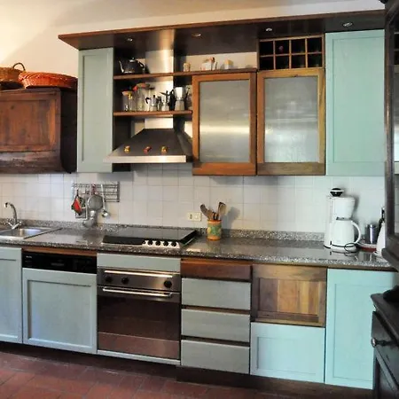Montecolognola Sleeps 16 Pool Wifi Holiday home Monte del Lago