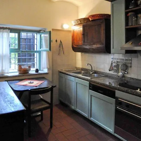 Montecolognola Sleeps 16 Pool Wifi