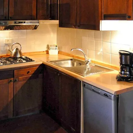 Montecolognola Sleeps 16 Pool Wifi * Monte del Lago